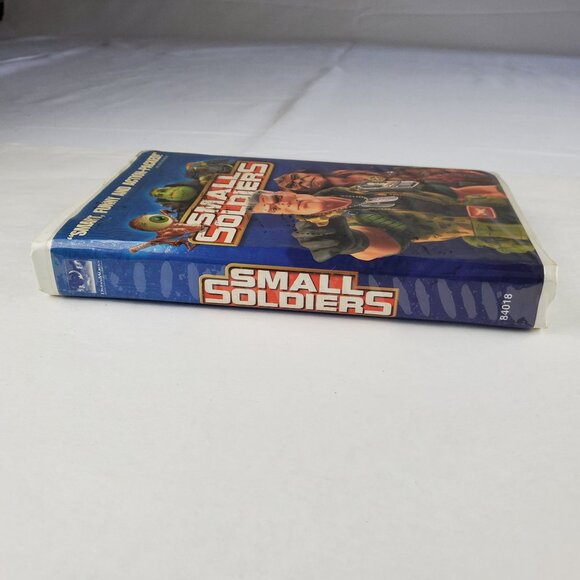 Small Soldiers VHS Tape 1998 - Clamshell Case - Picture 9 of 9